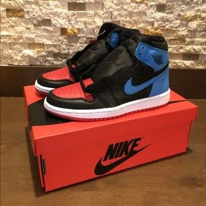 Nike JORDAN 1 UNC to Chicago